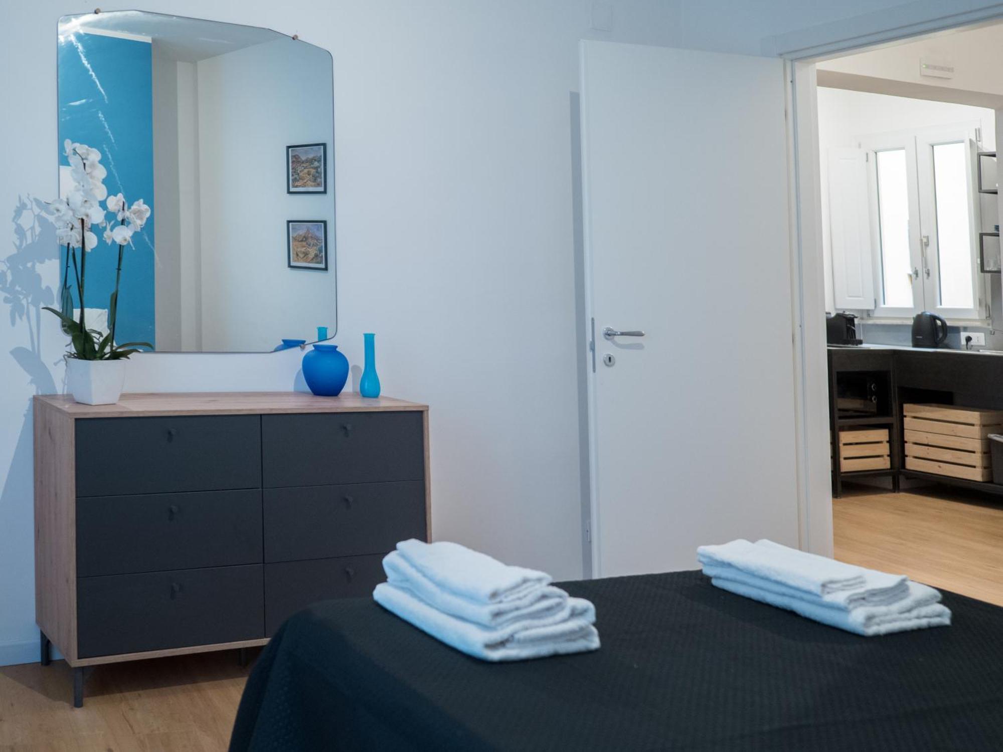 Paterna Central Apartment Palermo Exterior photo